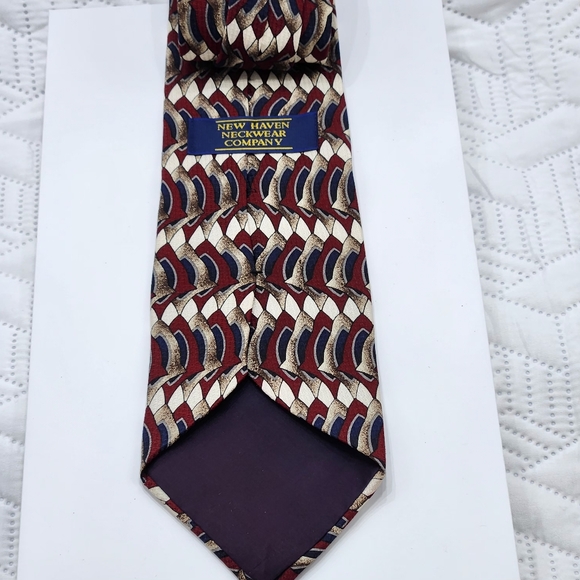 New Haven Neckwear Necktie Mens Silk 56" Blue,Brown, Maroon,Geometric Patterned - Picture 3 of 4